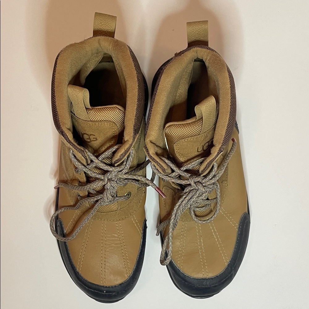 UGG Men’s Emmett Duck Waterproof Leather Chestnut Coloured Winter Outdoor Boots - Picture 4 of 9